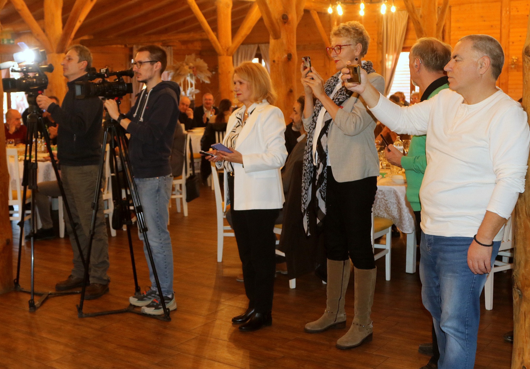 2026-gloduri-zsv.jpg (697 KB)