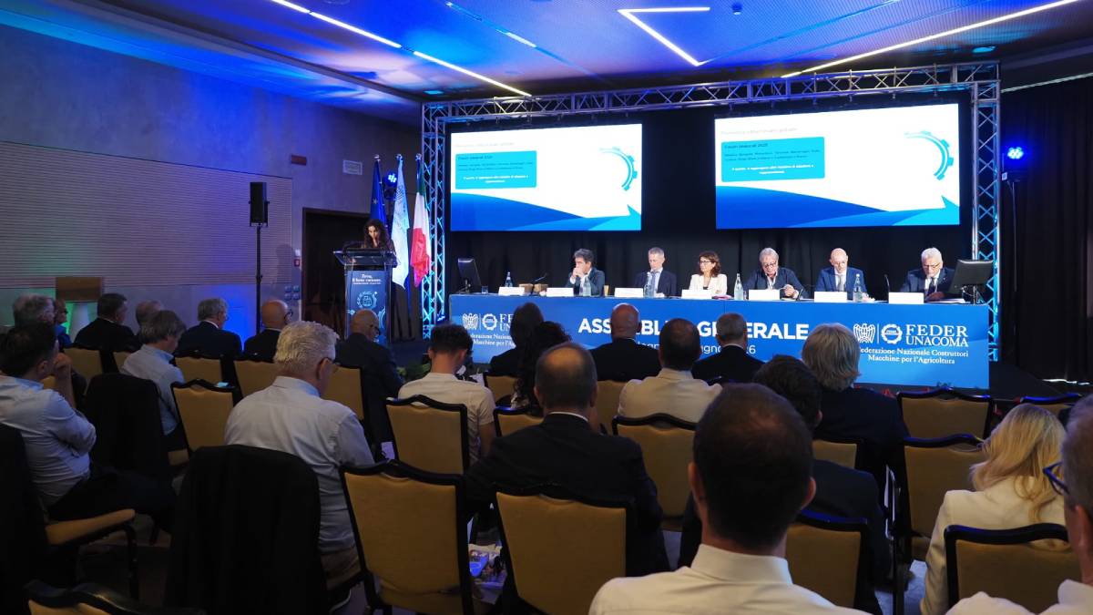 2026-Assemblea-FederUnacoma-2026.jpg (91 KB)