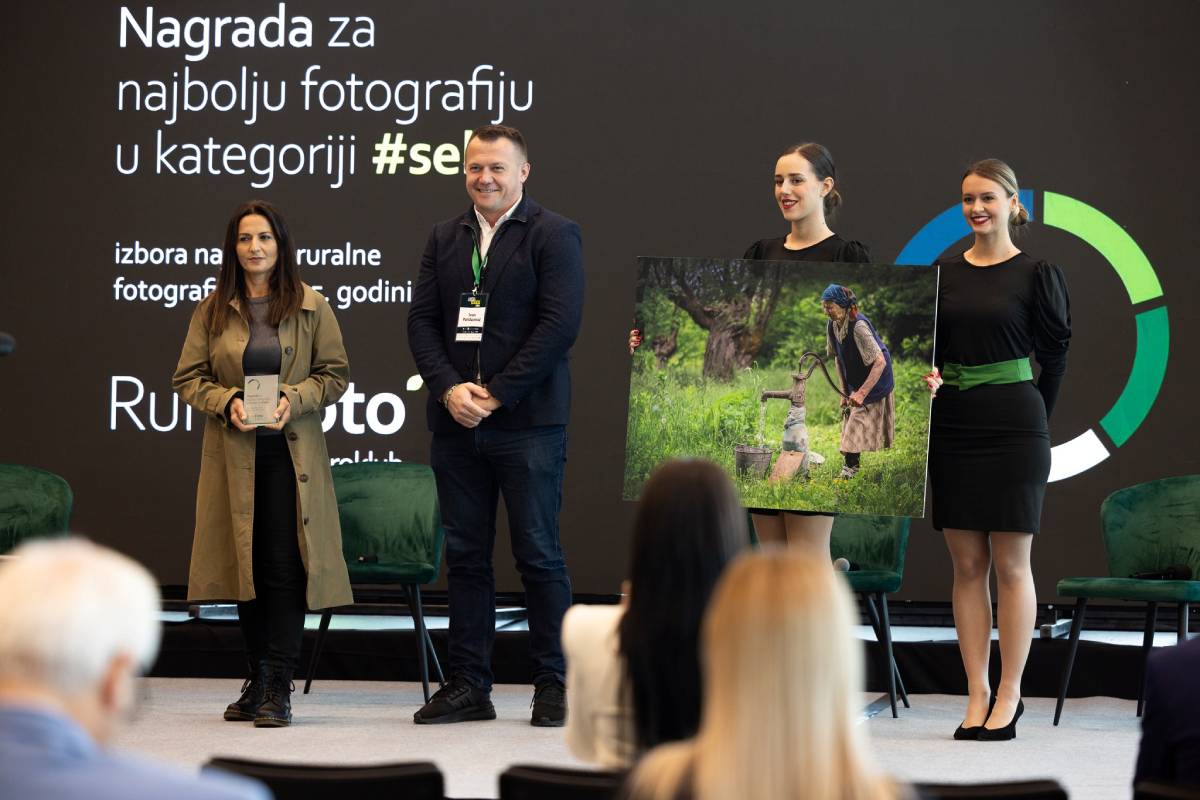 2026-RuralFoto-naslovna.jpg (92 KB)