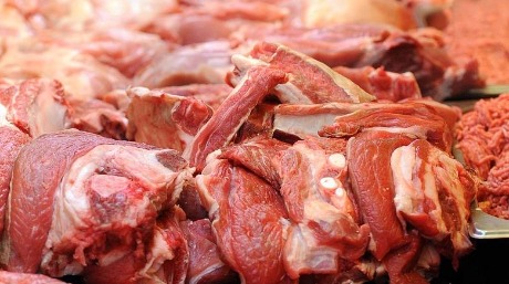 Stiže oznaka „100% iz Srbije“ – spas za domaće svinjare ili samo novi papir?