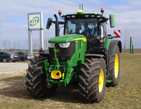 Promocija nove 6R serije John Deere traktora