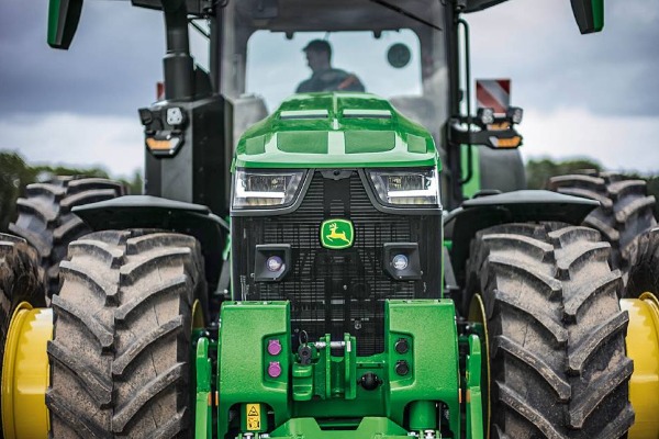 Spektakl koji se ne propušta: Na 93. MPS KITE DOO izlaže najbolje od John Deere-a i poklanja traktor srećnom dobitniku!